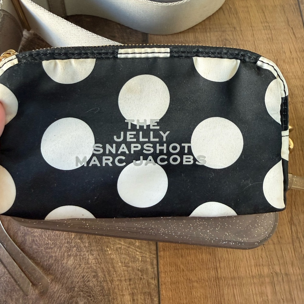 Marc Jacobs Jelly Snapshot Crossbody Bag - Picture 3 of 5